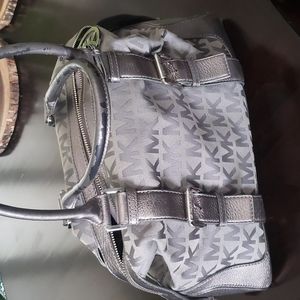 Vintage Michael kors logo/leather handbag